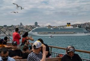 Maritime tourism in Turkey is thriving with 692 thousand tourists.